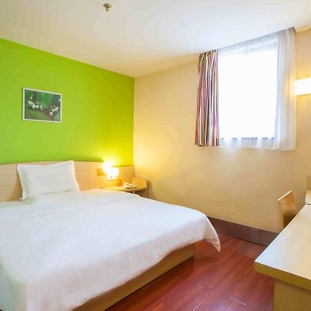 7Days Inn Chengdu Shuangliu Airport Taqiao Road Room photo