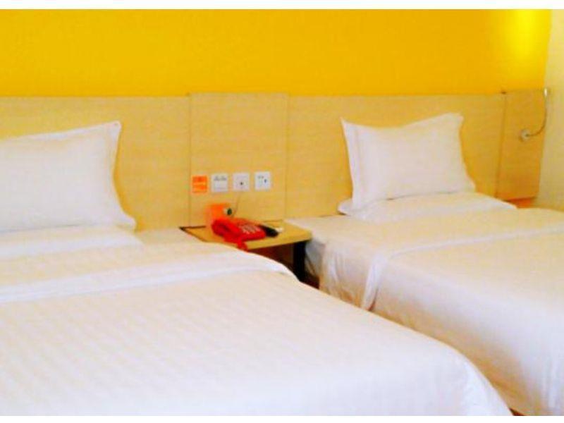 7Days Inn Chengdu Shuangliu Airport Taqiao Road Exterior photo